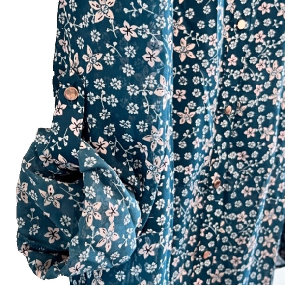 Candie's Parisian Ditsy Floral Adjustable Sleeves Button Up Split Hem Tunic XL - Picture 5 of 16